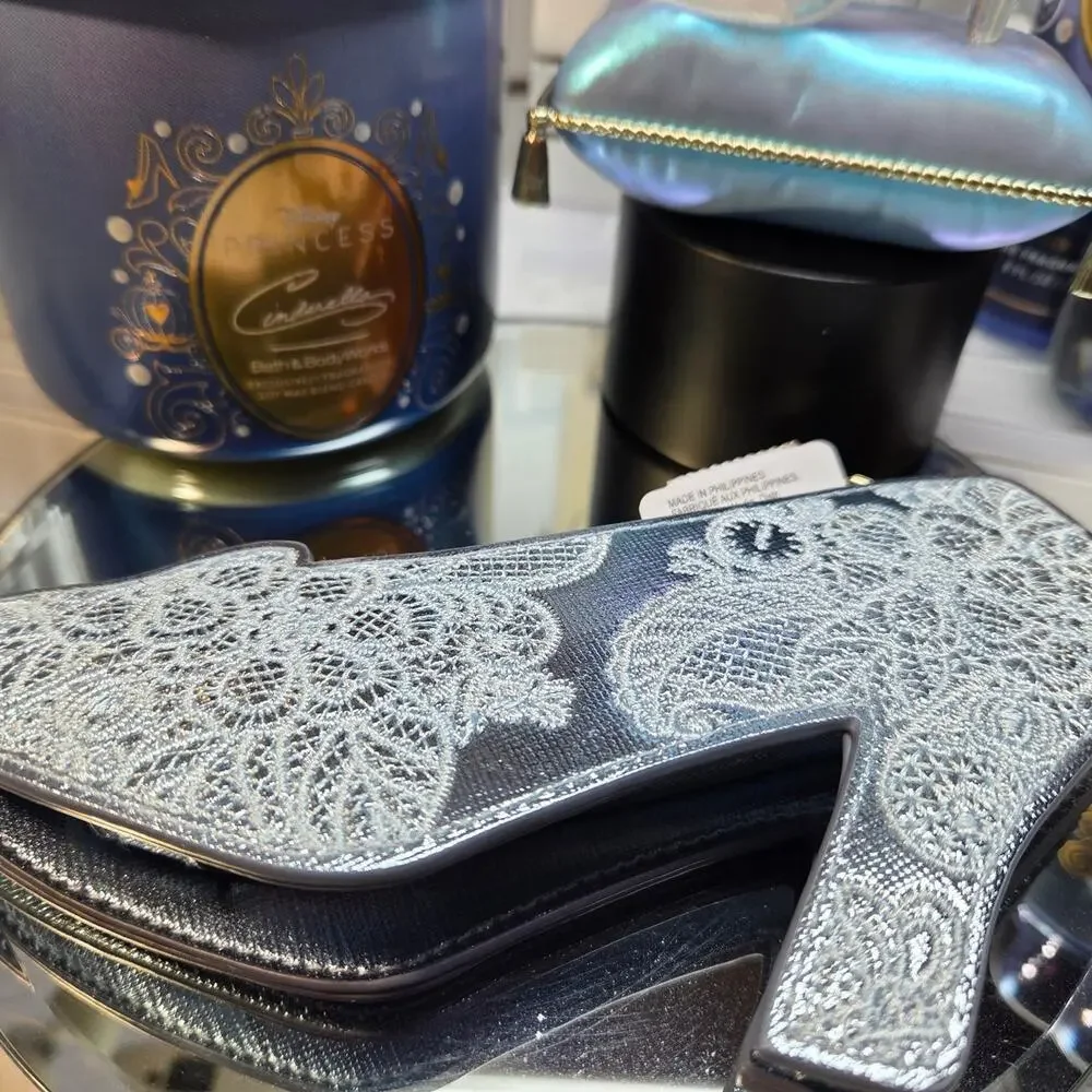 Disney Princess Bundle - Picture 5 of 7